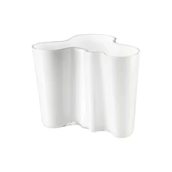 Alvar Aalto vase 16 cm, opal