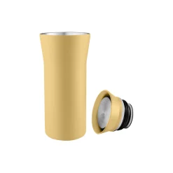 City To Go Cup, golden sand