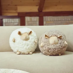 Cute Sheep rund pude Ø 26 cm, white/beige