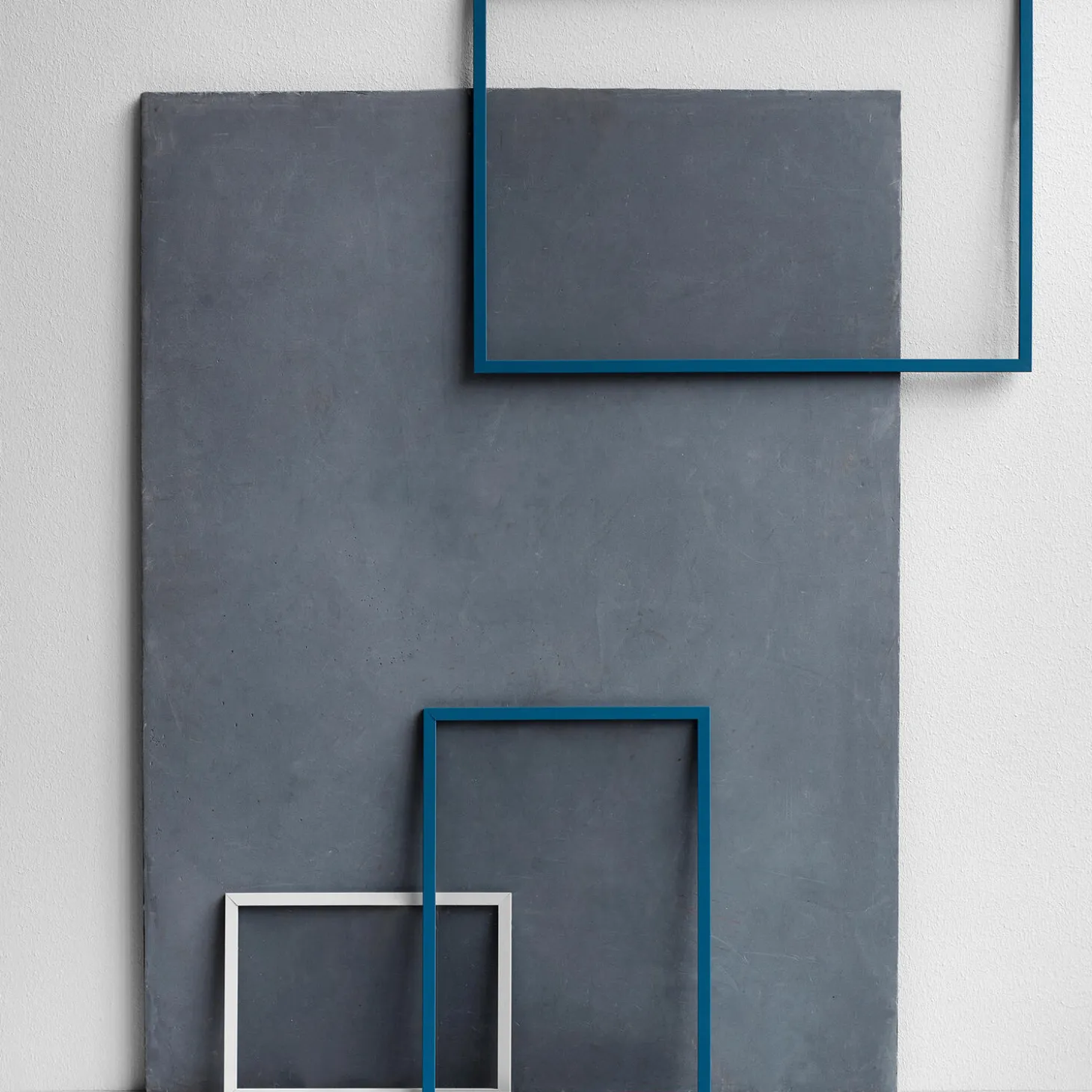 Frame, petrol blue