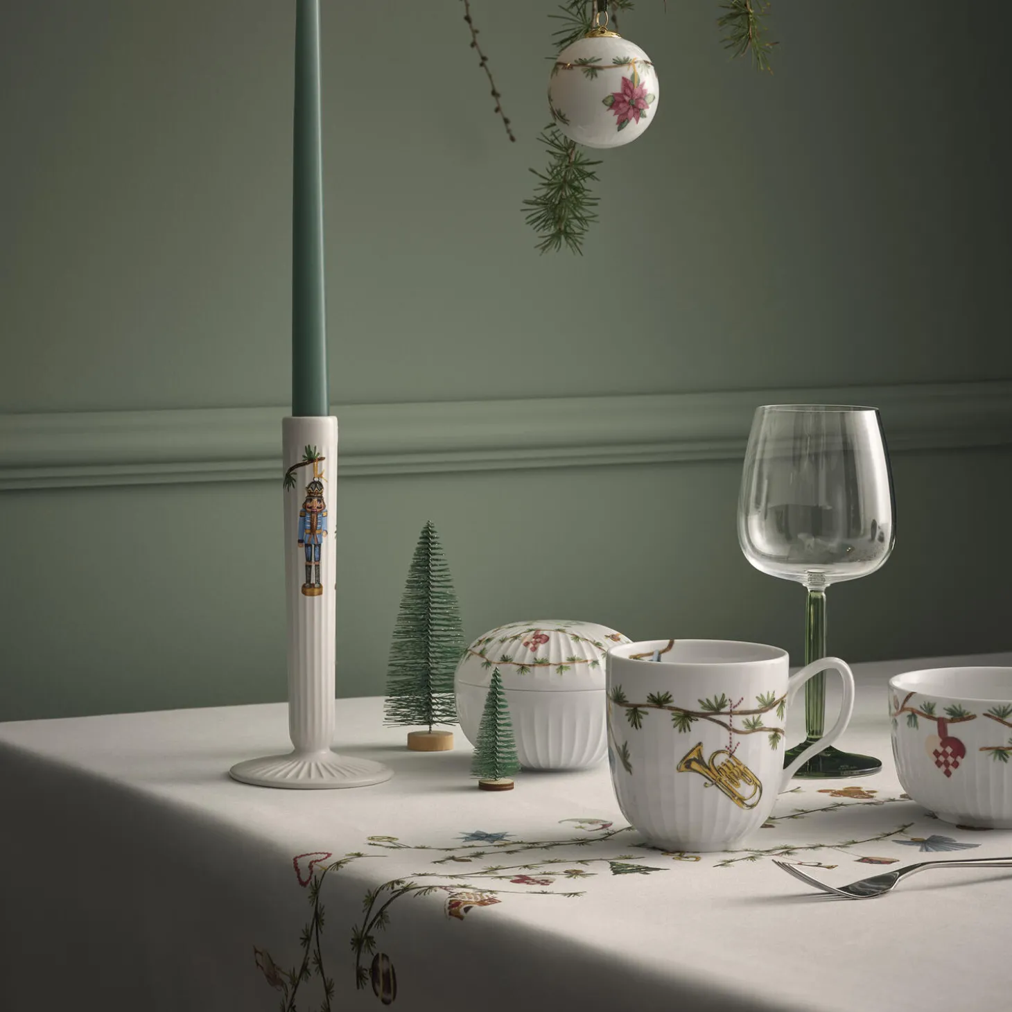 Hammershøi Christmas bonbonniere