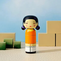 Kokeshi Young-hee