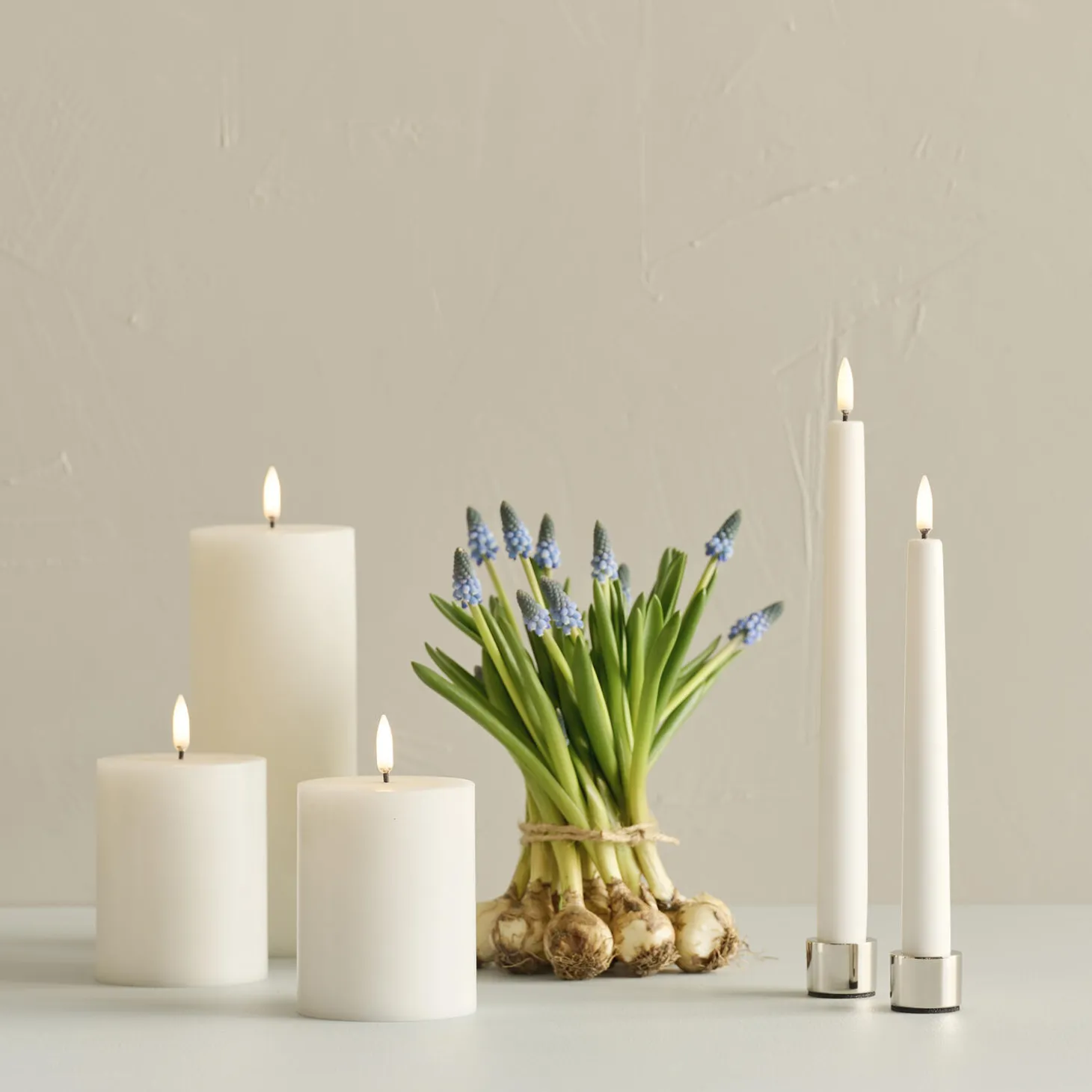 LED Pillar Candle 10 cm, nordic white
