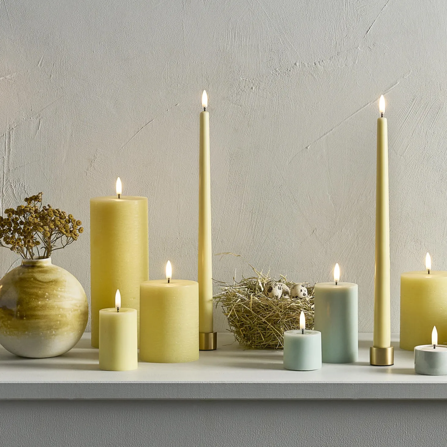 Light Candleholder 2 pcs, matte brass