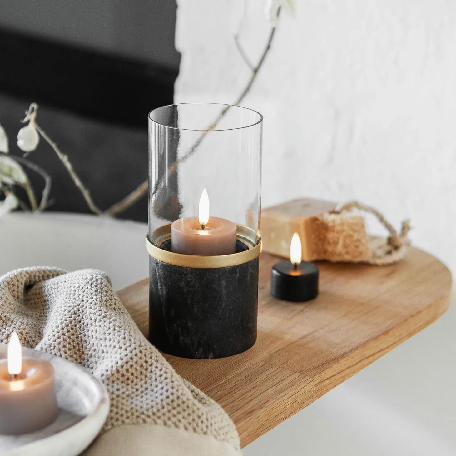 Marble Lantern, galaxy black