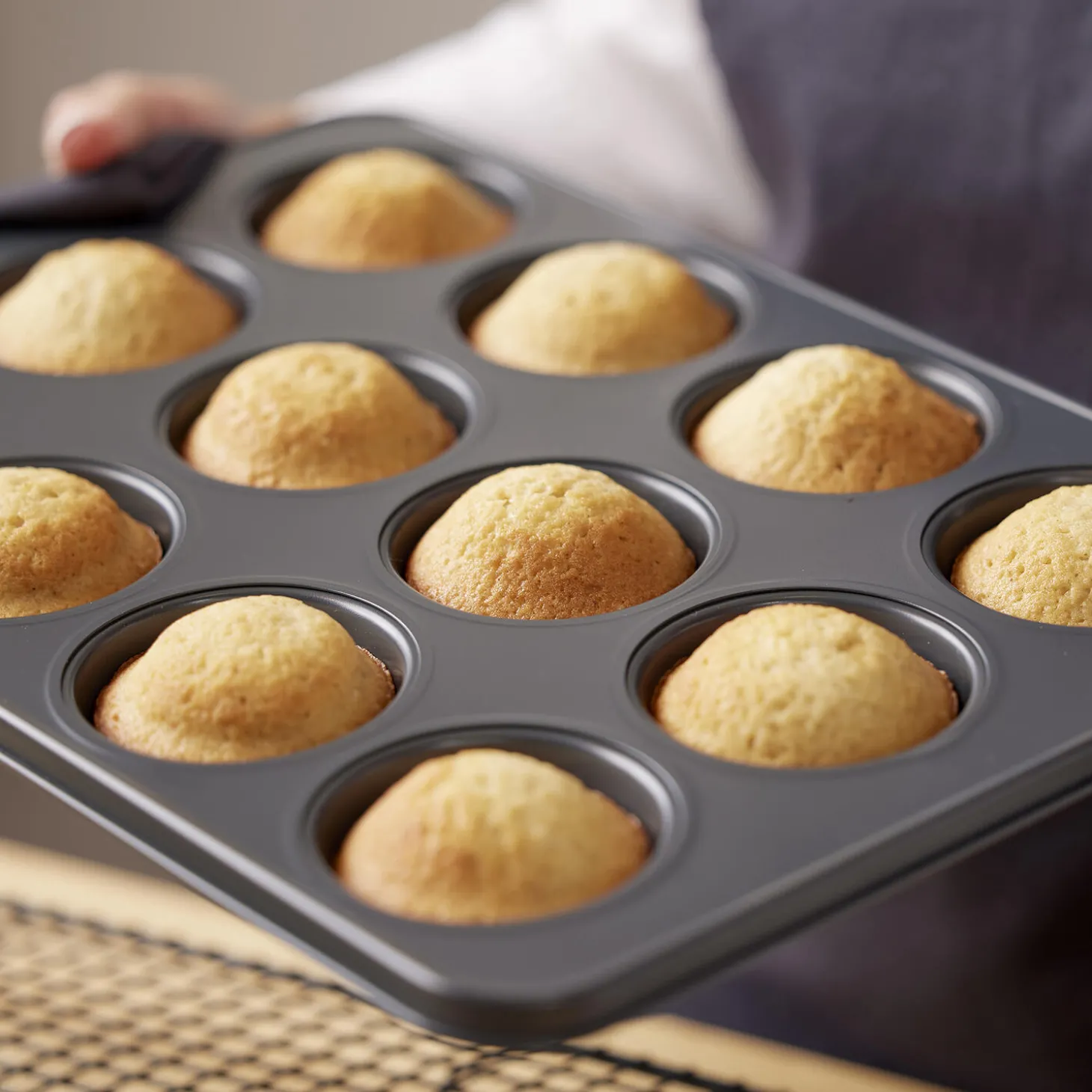 Muffinform til 12 stk., latte