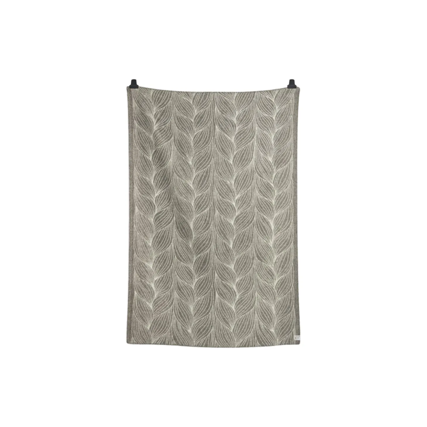 NATURPLEDD Half Size Throw, flette