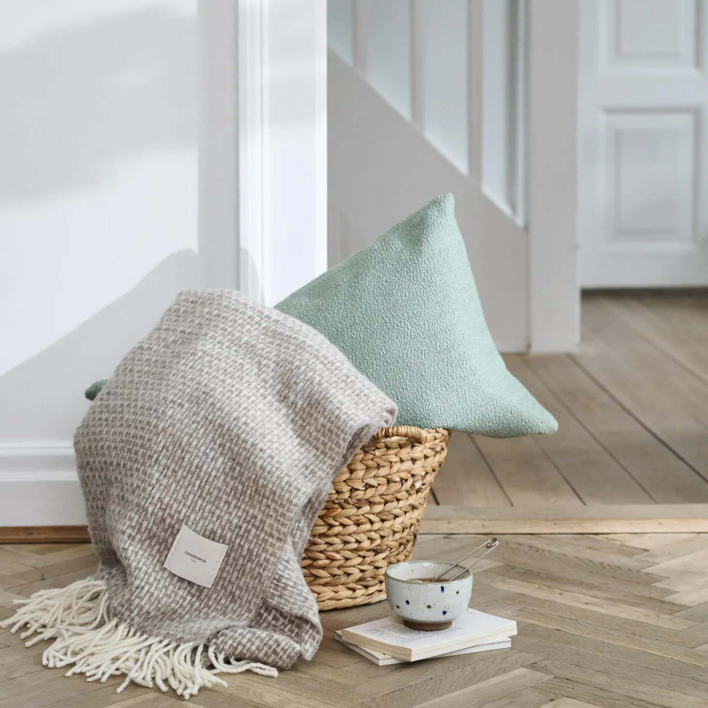 Nest plaid, grey