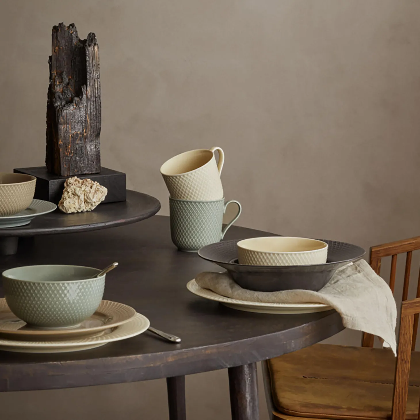 Rhombe Earth Frokosttallerken Ø 23 cm, clay