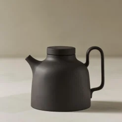 Sand Secrets Tea Pot, black clay