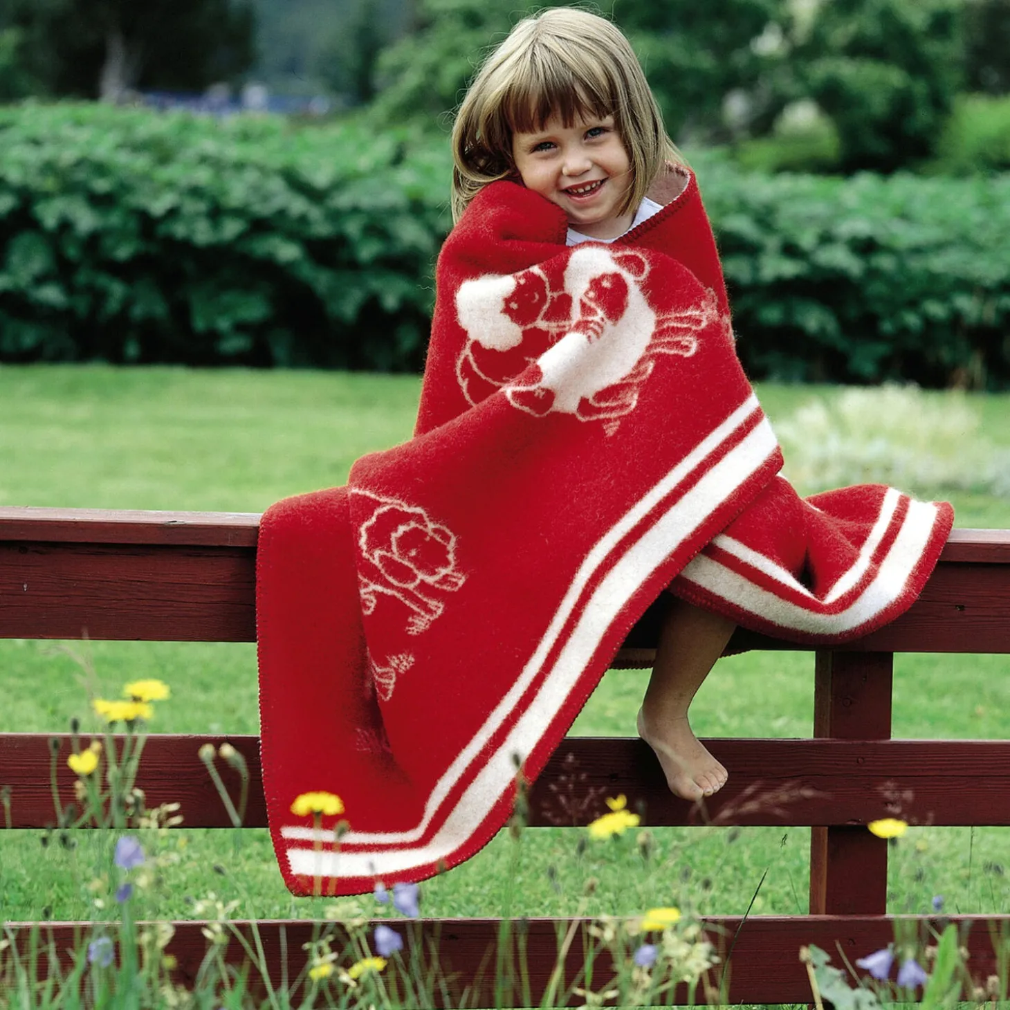 SAU Half Size Throw, red