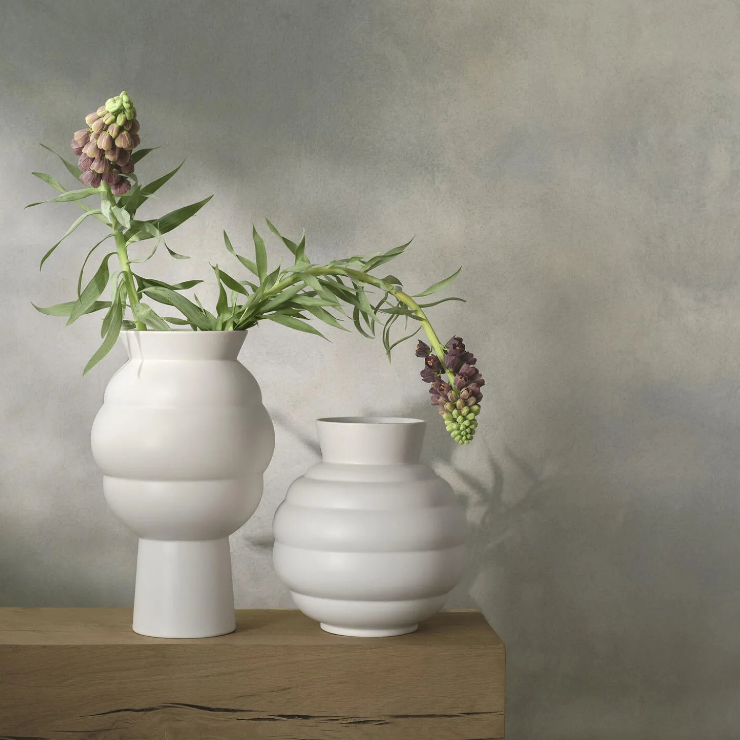 Tortus Archie vase No 3, white